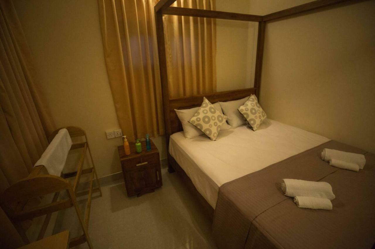 Ferienwohnung Neverbeen To Lagoon Town Batticaloa Exterior foto