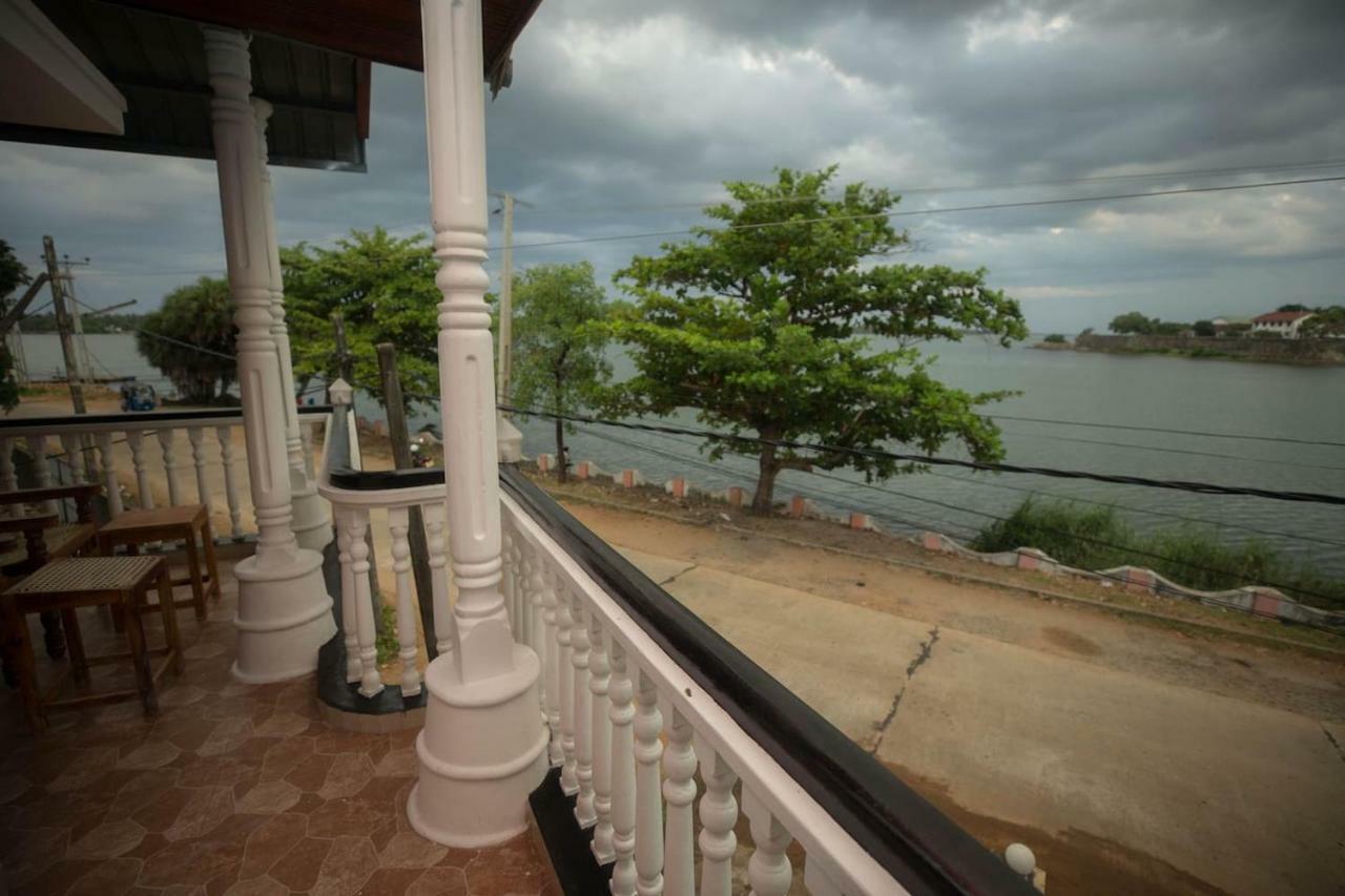 Ferienwohnung Neverbeen To Lagoon Town Batticaloa Exterior foto