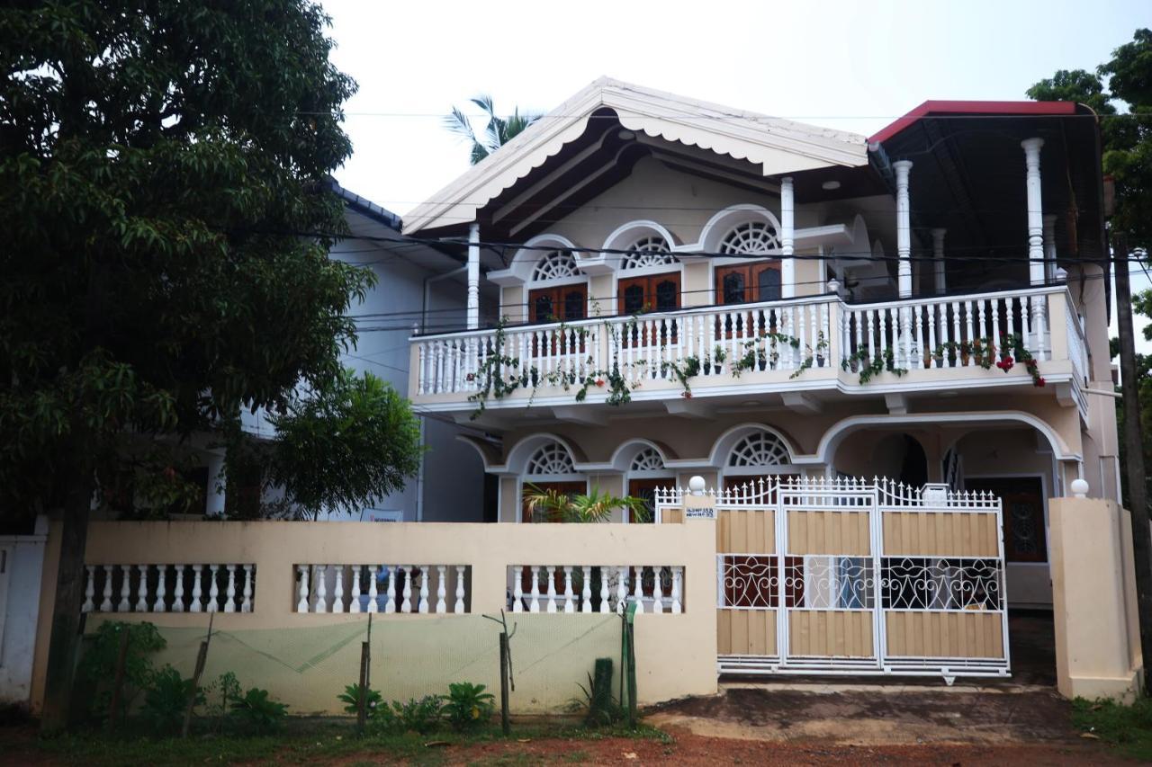 Ferienwohnung Neverbeen To Lagoon Town Batticaloa Exterior foto